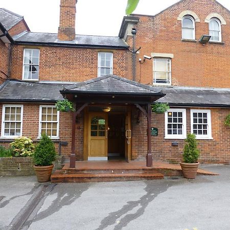 Waterloo Hotel Crowthorne Exterior foto