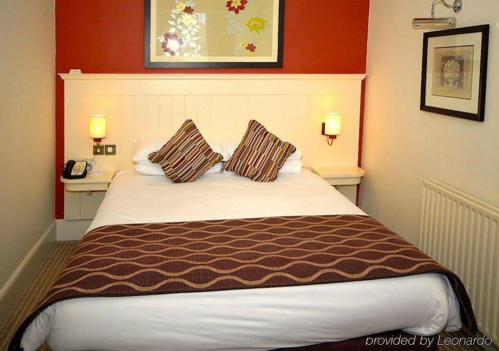 Waterloo Hotel Crowthorne Habitación foto